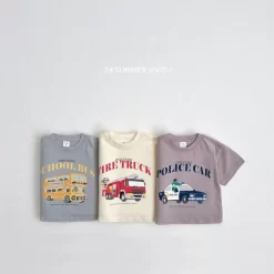 Alternative view of [Vivid I] Animal Car Short Sleeve T