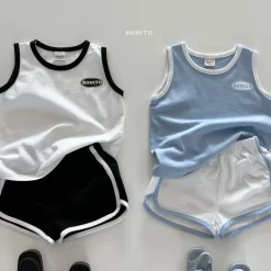 Alternative view of [Bonito] Sleeveless Top Bottom Set