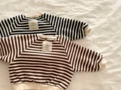 Alternative view of [Valu Bebe] Tiramisu Fleeced Sweatshirt