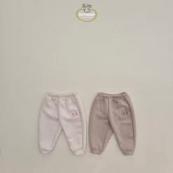[Soybean] Yam Yum Embroidered Quilted Pants